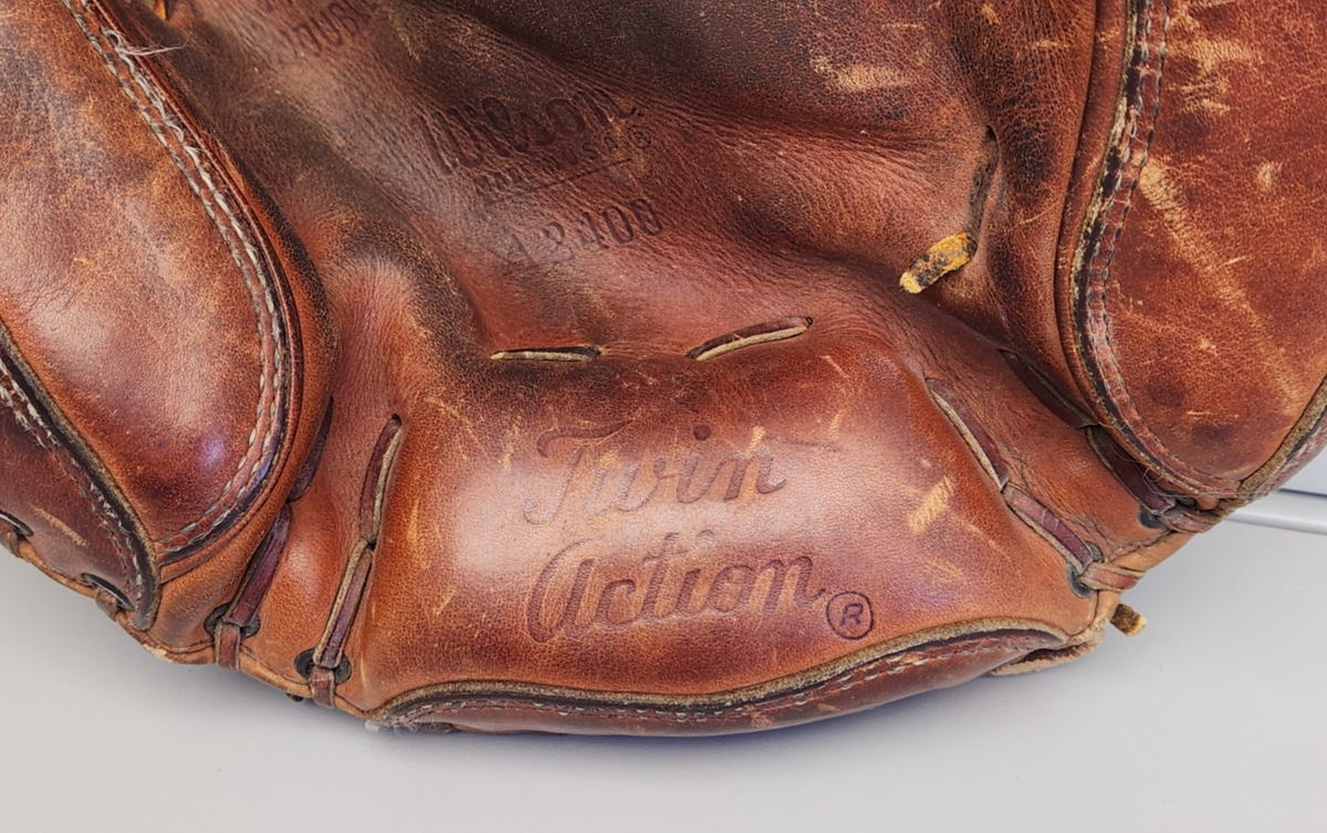 Vtg Wilson A2400 Left Catchers Mitt 1970-80s USA Leather Glove for