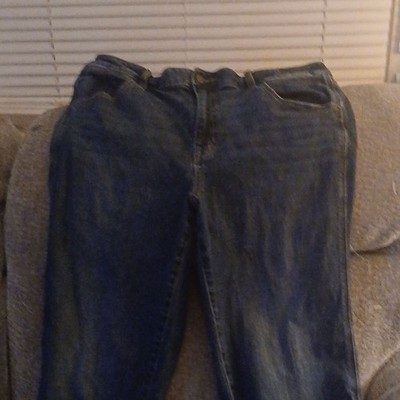 m jeans by maurices Women s Straight Crop Jeans Blue Medium Wash Size 14