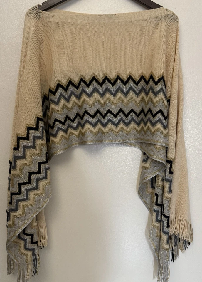 Poncho bufanda Missoni mezcla lana flecos leer Foto 2 de 4