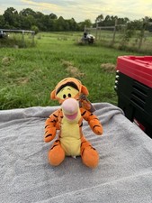 2001 Mattel Inc Disney Fisher Price 9" Plush Tigger Winnie the Pooh