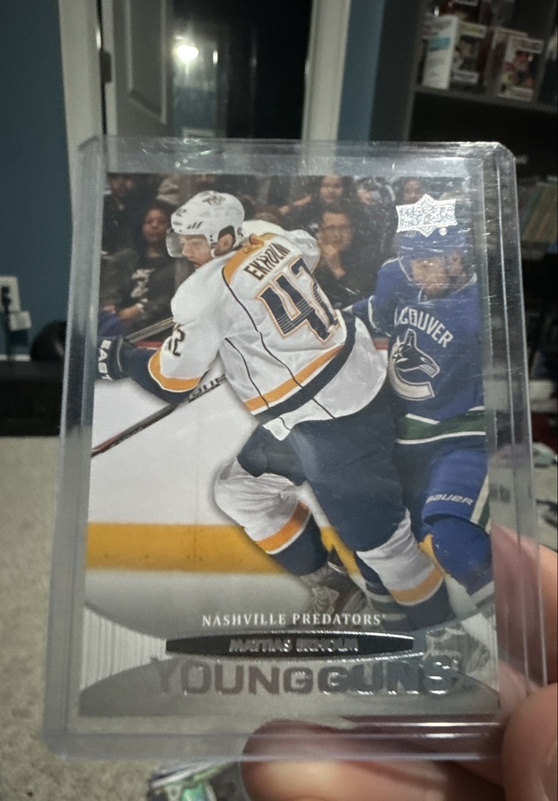 2011-12 Upper Deck - Young Guns Mattias Ekholm #480 (RC)