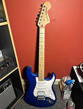 Squier Stratocaster Blue Solid Body Electric Guitar 6-String,included,amp,plugs.