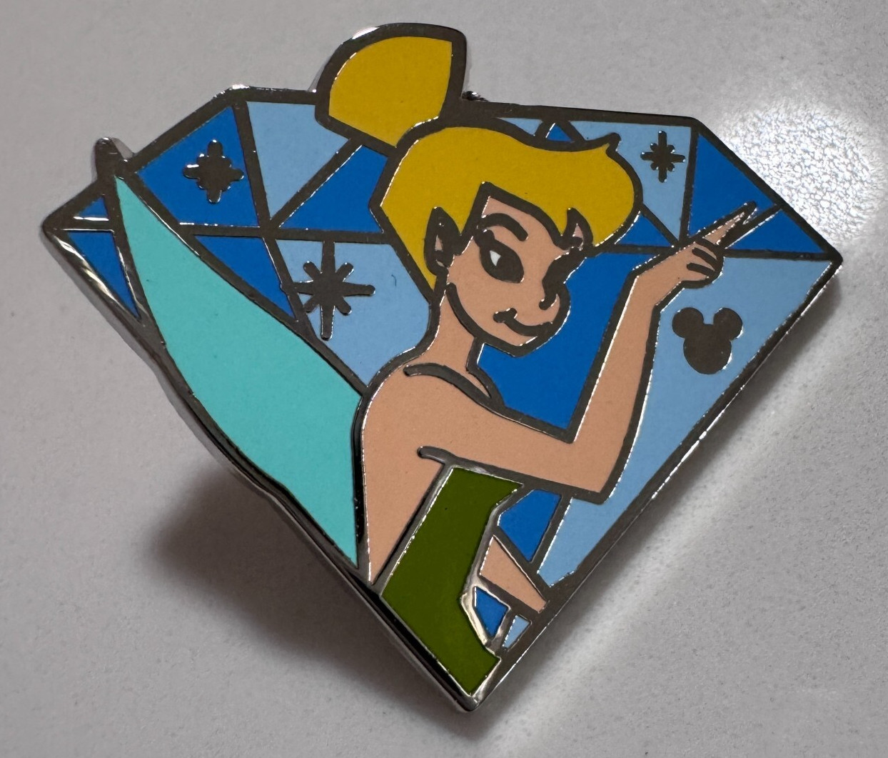 Disney 112120 DLR Tinker Bell 2015 Hidden Mickey Diamond Characters Pin