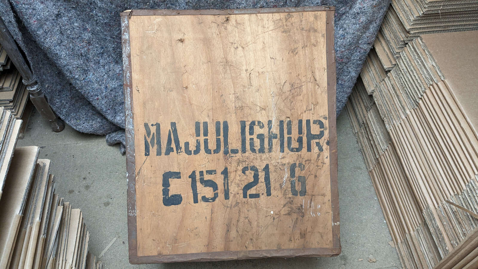 Vintage Tea chest 'Majulighur' (some damage) MZE201023C eBay