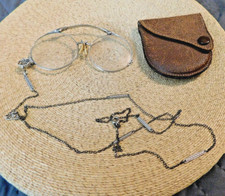 Oxford Pince Nez Eye Glasses w 1/10 12KGF Frames on Original Chain  Case, Rare 