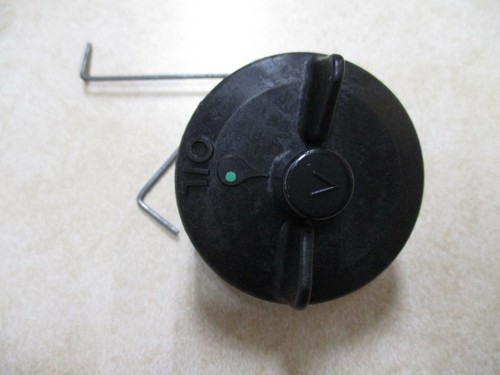 176217 OEM OMC Bombardier Oil Cap Assembly with Valve, NEW  - Afbeelding 4 van 5