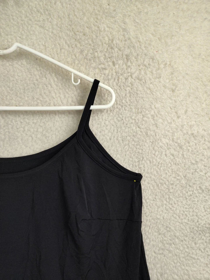 Camiseta de mujer NY Collection 2X negra mezcla de polietileno sin mangas calce informal camisola Foto 3 de 4