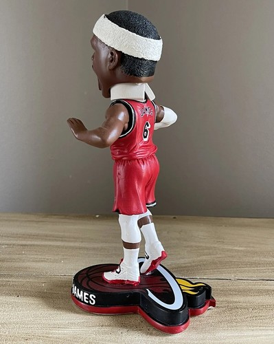 LEBRON JAMES Miami Heat “The Silencer” Celebration Bobblehead #/300 NIB! - 第 5/5 張圖片