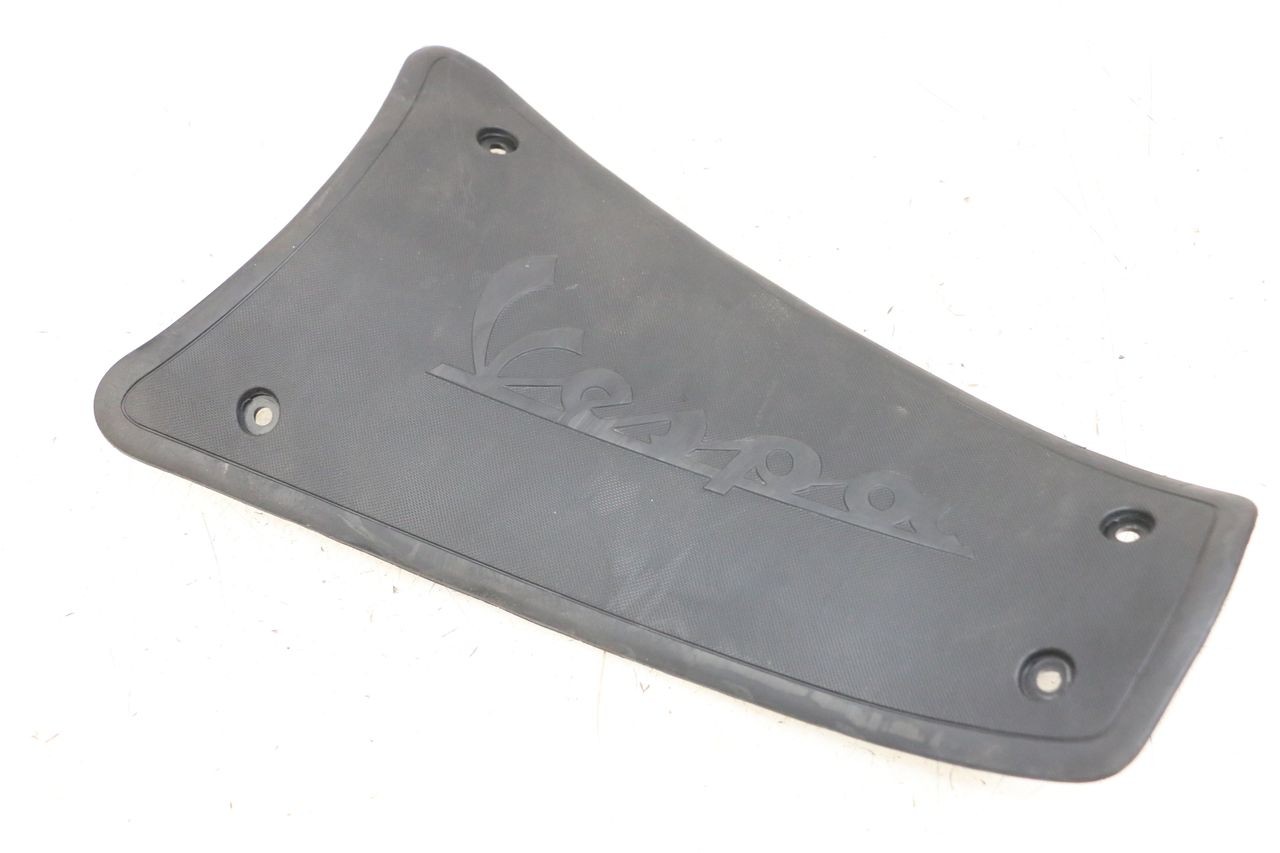 CARENA PEDANA CONGIUNZIONE - PIAGGIO VESPA PRIMAVERA 4T 50 (2021 - 2024)