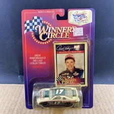Winner  s Circle Darrel Waltrip Mountain Dew Monte Carlo 17 1:64, COMB SHIP 1