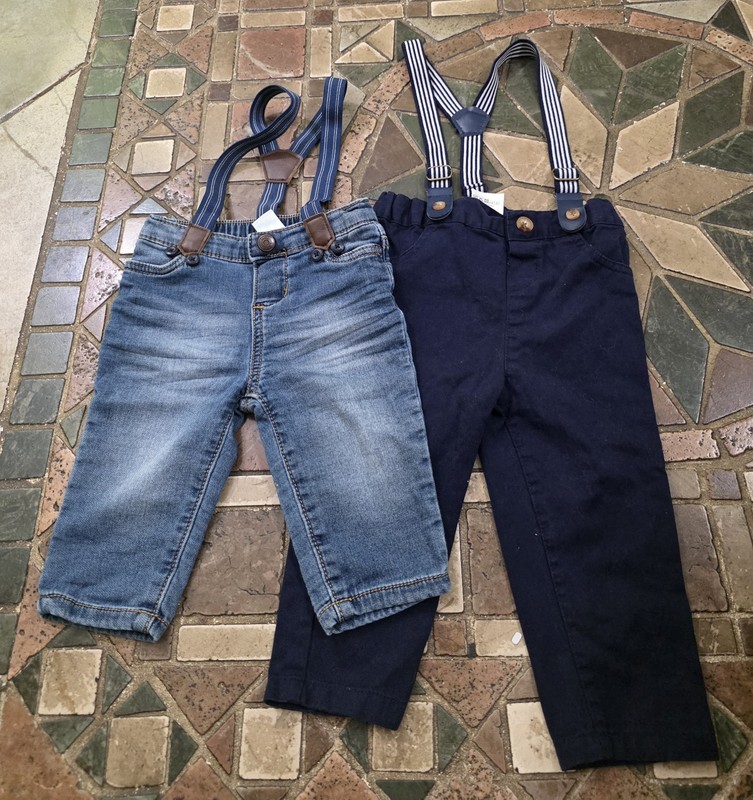 Baby B’gosh Knit Denim Jeans with Suspenders Lot Of 2 3/6  Month