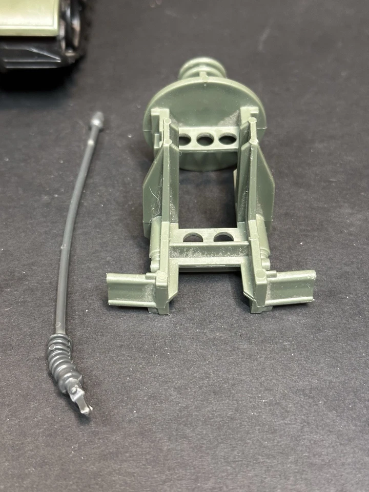 Vintage G.I. Joe Sergeant Slaughter and Warthog completo - Imagem 4 de 4