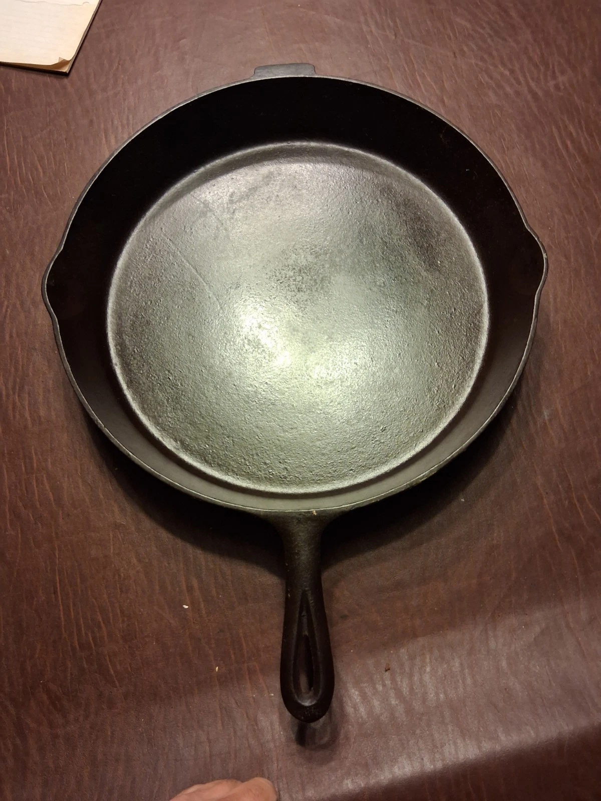 Chicago Hardware Foundry #14 Diamond Logo Cast Iron Skillet no 14