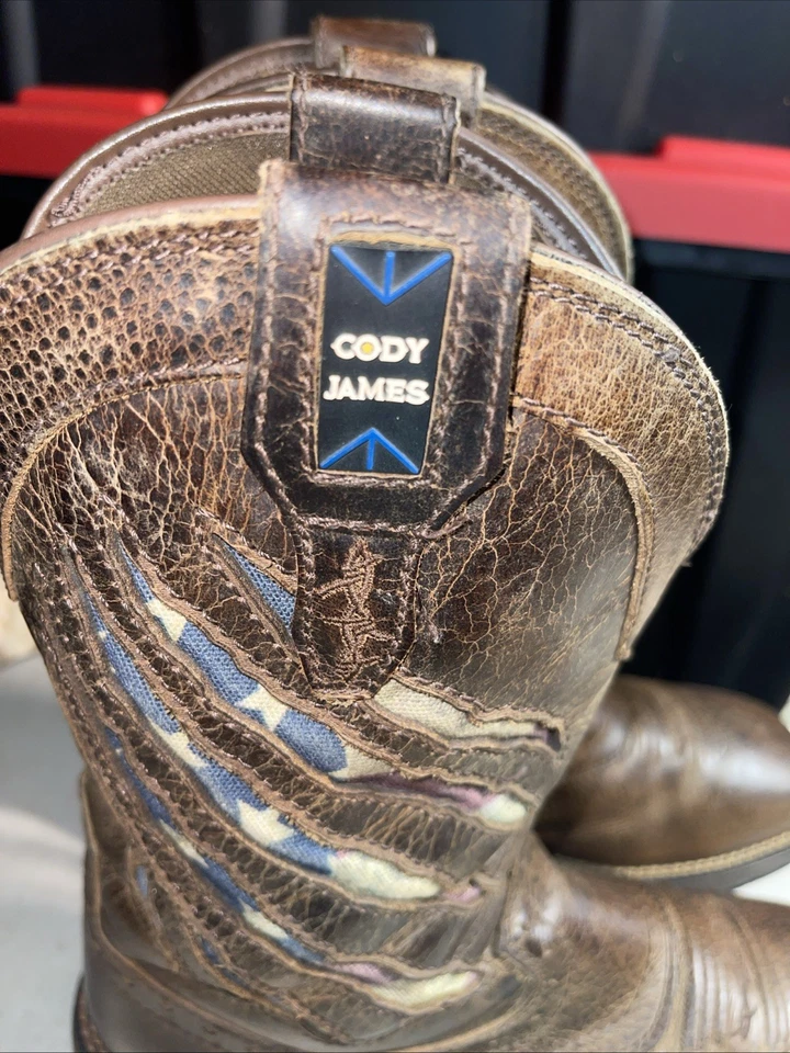 Botas de Vaquero Cody James Para Hombre Talla 8.5D Cuero Marrón Bandera Americana Western Foto 3 de 4