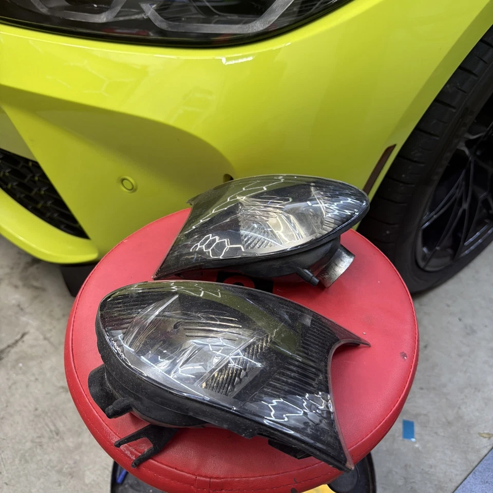 Depo 99-03 BMW E46 325ci 330ci M3 2dr Smoked Corner Lights - Image 2 of 4