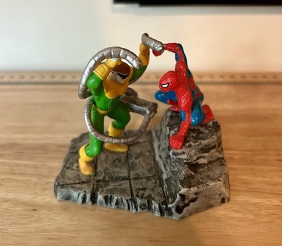 Marvel Spiderman vs Doctor Octopus Statue 1999- No Box Amazing Spiderman