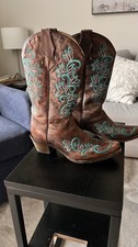 Corral Girl Teen Youth Womans Size 3 Embroidered Snip Toe Western Boots