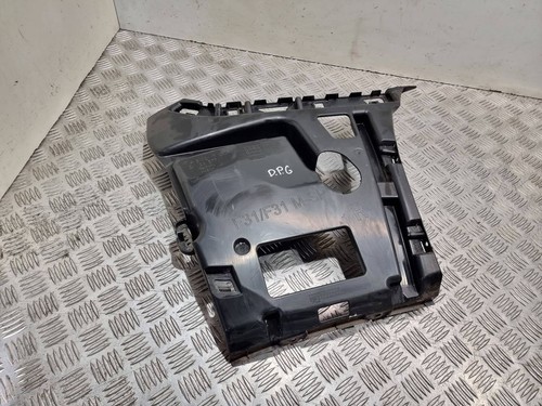 BMW 3 F30 F35 F31 2012 Stoßstange hinten rechts Halterung 7260464 TRA82036