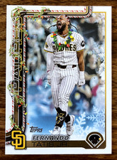 2025 Topps Holiday Fernando Tatis Jr Christmas Lights Image Variation #H170 SP