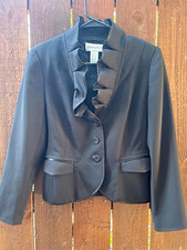 Bloomingdale's Black 3 Button Office Career Blazer Ruffled V-Neck Lined Sz 6