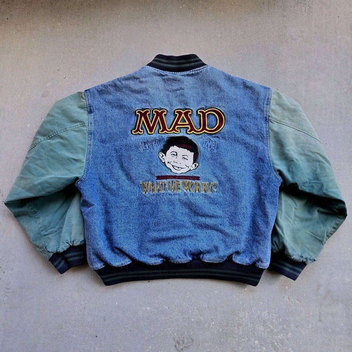 Vtg 90s Mad TV Magazine Denim Jean Jacket Large What Me Worry
