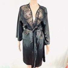 Seven til Midnight satin Robe. OS. Black with Black Lace Polyester blend