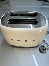 Smeg TSF01WHUK 950W 2 Slice Toaster Stainless Steel in White Brand New 