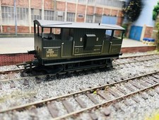Hornby R6455 BR Green Shark Ballast  van 00 