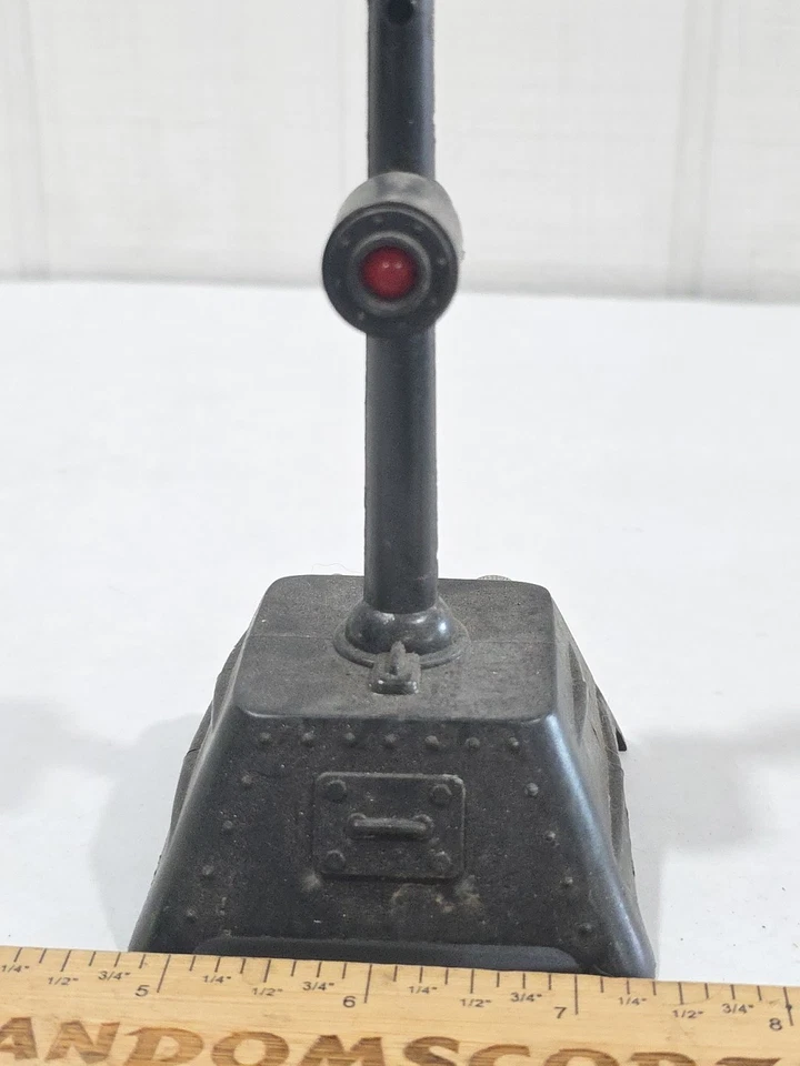 As Is Marx #417 O Gauge Bell Ringing Crossing Signal Read Desc. - Image 2 of 4