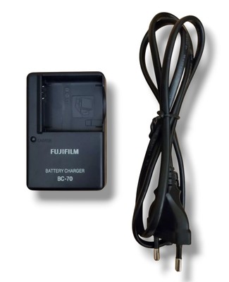  Fujifilm BC-70 Battery Charger Kamera + Ladekabel Zubehörpaket getestet 