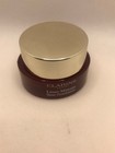 Clarins Instant Smooth Line Smoothing Perfecting Touch Face Primer 0.5oz. — photo 8