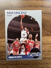 1990-91 NBA Hoops Sam Vincent Card #223 - Michael Jordan Wearing Jersey #12