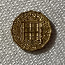 1967 UK Great Britain 3 Pence Thruppence Thrupenny Queen Elizabeth II Coin (67t)