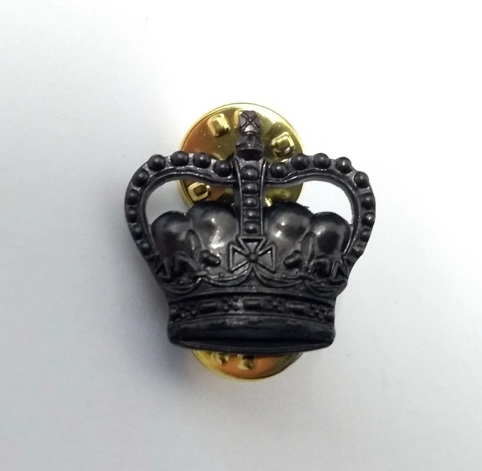 Genuine British Royal Marines RM Bronze Colour Officers 20mm Crown Badge RM1X - Image 3 of 4