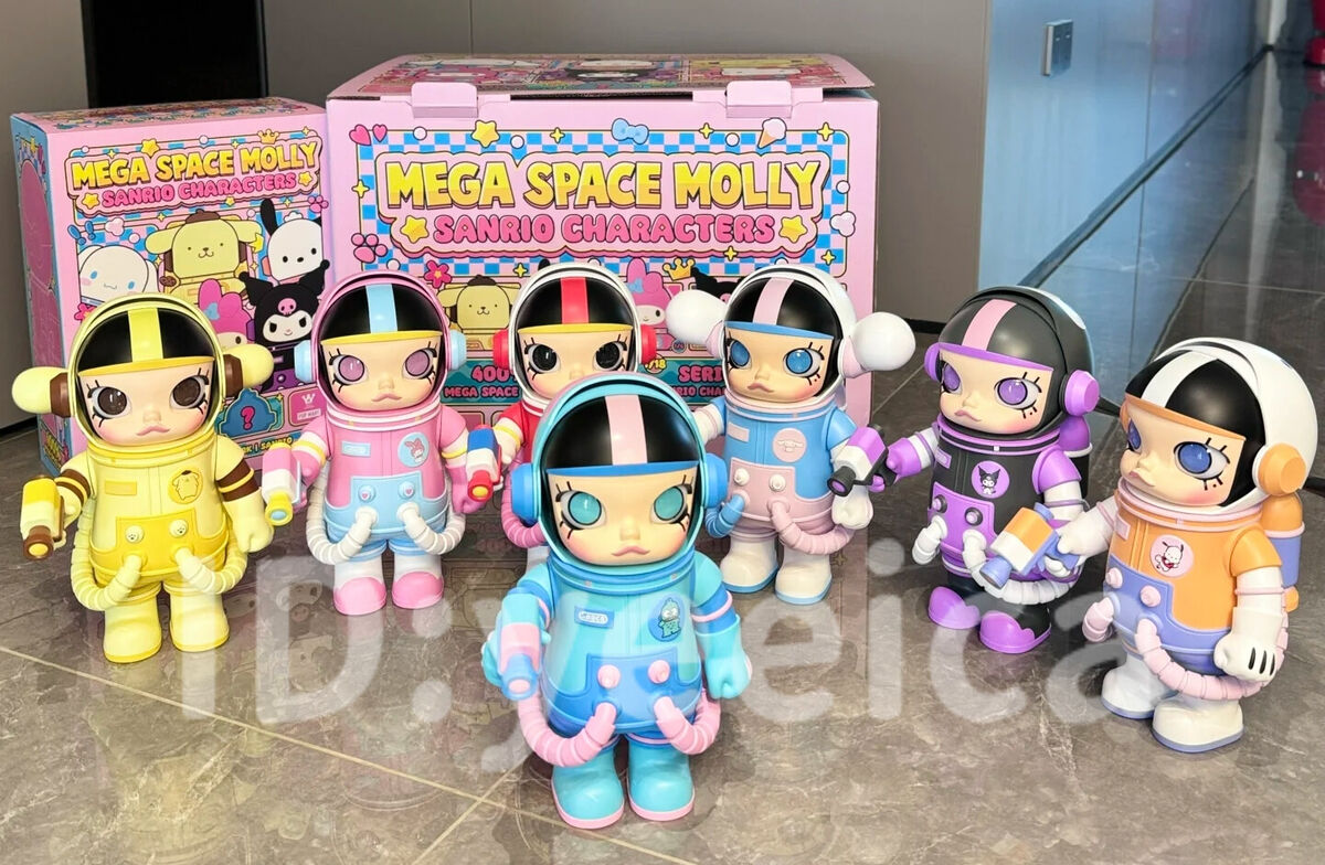POP MART MEGA SPACE MOLLY 400% Sanrio Family Series Blind POP MART MEGA SPACE MOLLY 400% Sanrio Family Series Blind
