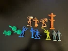 Vintage Marx Fort Apache Stockade Playset parts indians soldiers palms C1