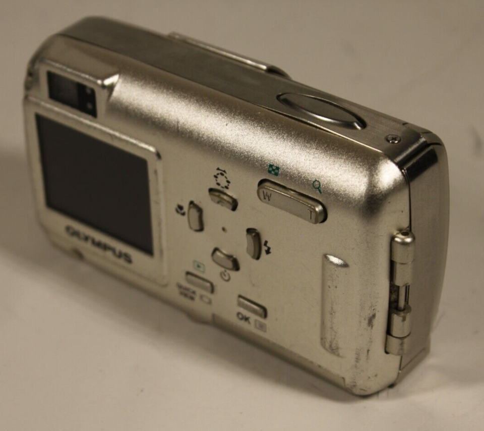 Olympus Stylus 400 DIGITAL 4MP Camera w/BATTERY eBay