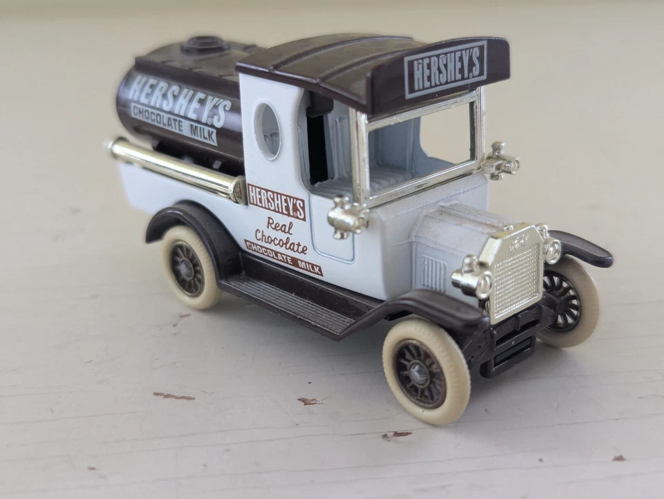 1983 Hartoy Lledo "Days Gone", "Hershey’s Chocolate Milk", Diecast, Ford Model T - Image 2 of 4