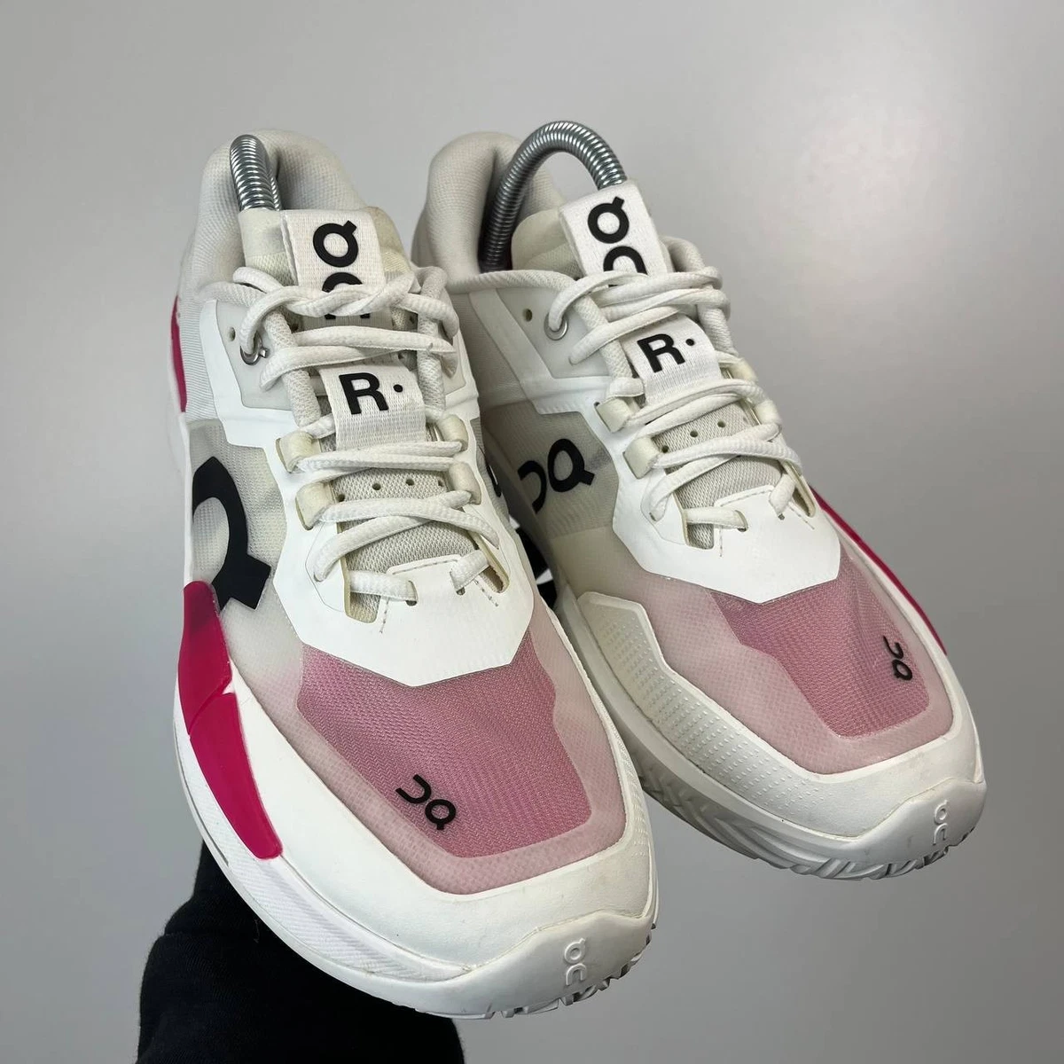 Las mejores ofertas en ON The Roger Pro 2 White Pink | eBay