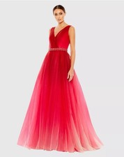Mac Duggal Beaded Waist Sleeveless Red Ombre Tulle Ballgown.  Size 6
