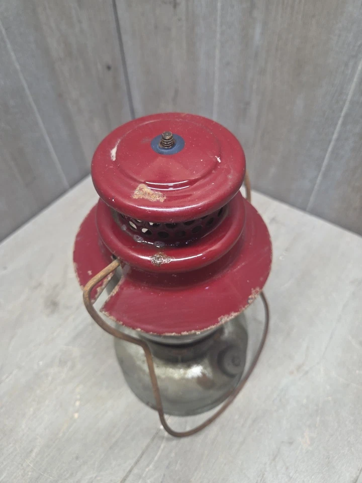 American Gas Machine Model 3016 Vintage Lantern. - Image 2 of 4