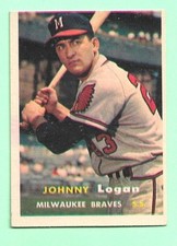 (1) JOHNNY LOGAN 1957 TOPPS # 4 BRAVES  MISCUT  CARD (N1108)