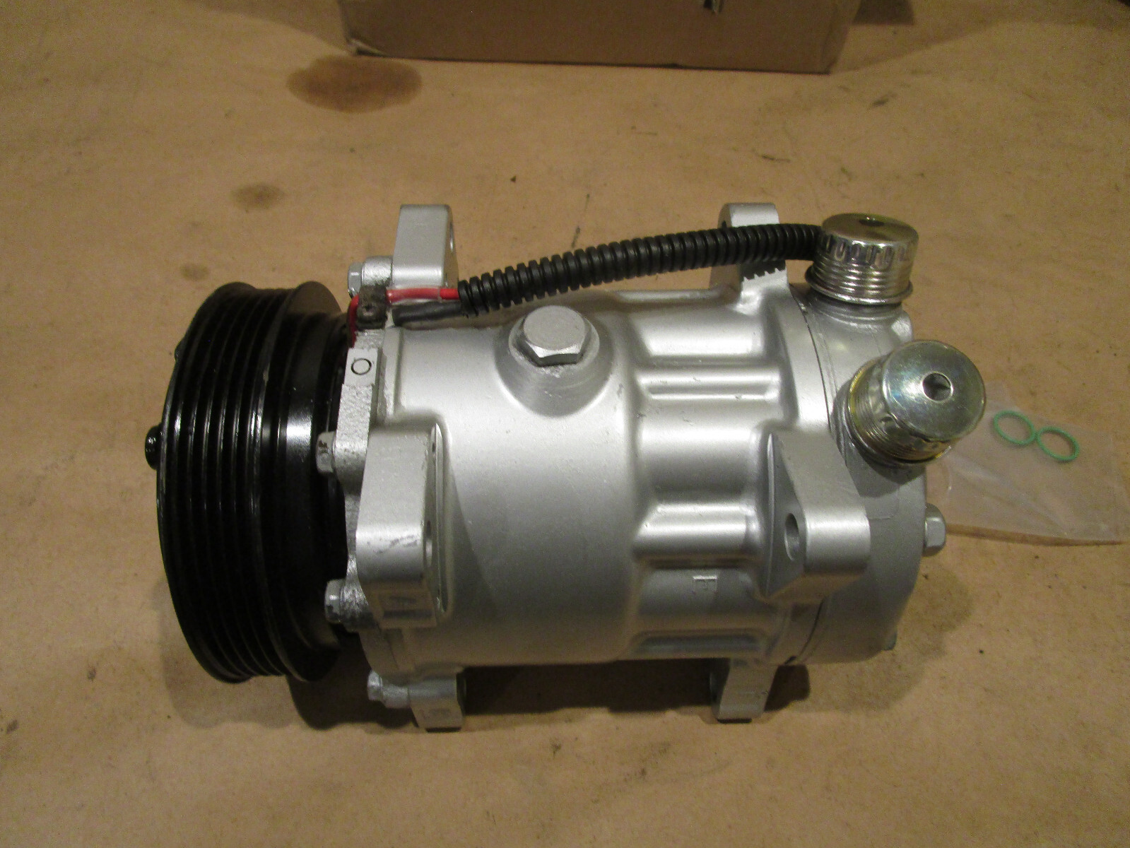 Ferrari 348-355  AC Compressor (Remanufactured)  P/N 157355
