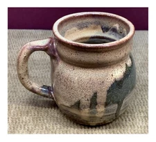 VINTAGE HANDMADE BEAUTIFUL CHOICE OF BROWN COLORS & SIGNED COFFEE CUP/MUG
