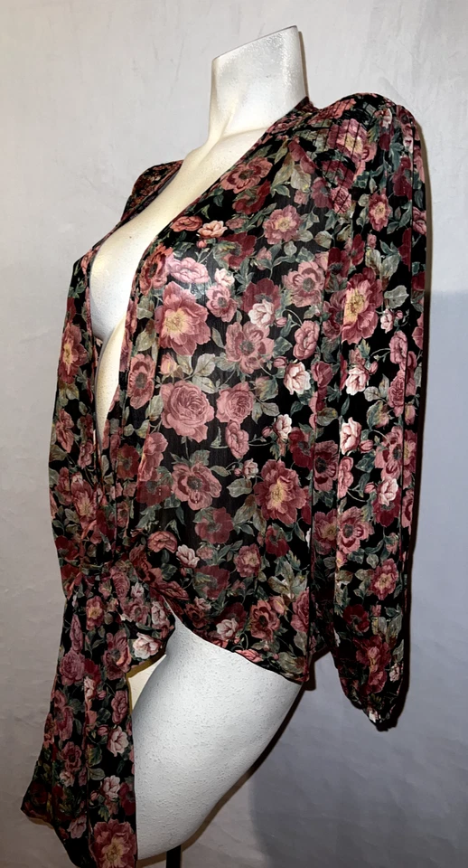 MNG 芒果上衣女式 8 码多花透明遮瑕衬衫带绑带下摆 — 第 4/4 张图片