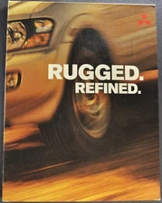 2001 Mitsubishi Montero XLS Brochure Folder Excellent Original 01