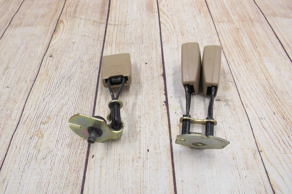 95-97 Jaguar XJ6 XJ12 VDP trasero izquierdo y central doble hebilla de cinturón de seguridad bronceado OEM Foto 3 de 4