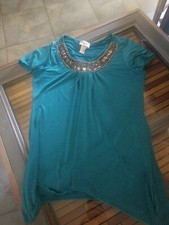 Lavish Women's Short Sleeve sharkbite Embellished Teal top sz L Made In USA