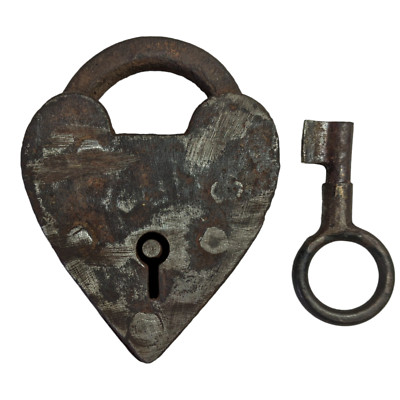 1850's Old Antique Solid Strong Heavy Iron Unique Heart Shape Lock & Key 