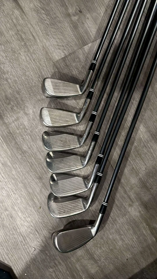 FERROS HÍBRIDOS LEVELAND HB3 4-PW, ACTIONUltraLITE 62g A EIXOS FLEXÍVEIS DE GRAFITE - Imagem 4 de 4